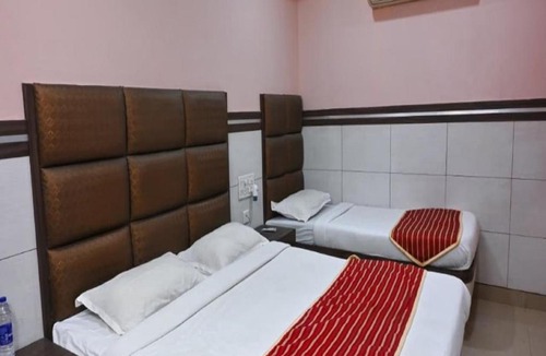 Vannarpettai Hotel | TVK Regency