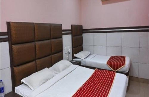 Vannarpettai Hotel | TVK Regency