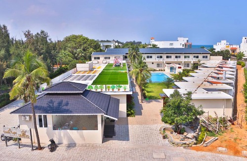 Muttukadu Hotel | Umino Beach Resort Muthukadu