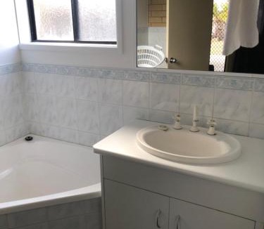 Emu Park Apartment | Unit 3 Pattison