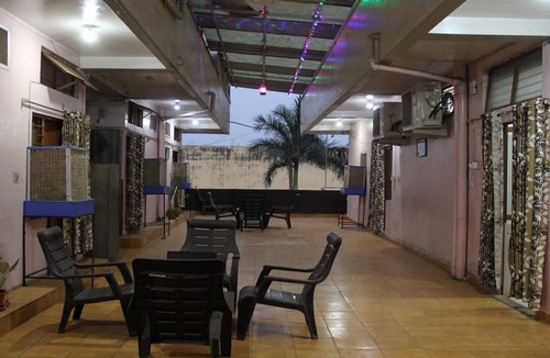 Jabalpur House | Unit 7 Beautiful and clean rooms to stay