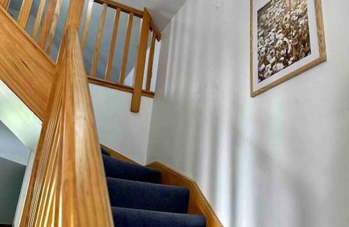 Waterloo Apartment | Upper Chapel Loft Apartment