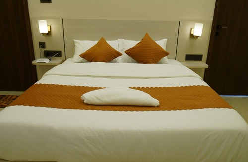 Madhapur Hotel | Ustay