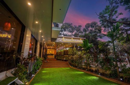 Vagator Hotel | Vagator Downtown By VDP