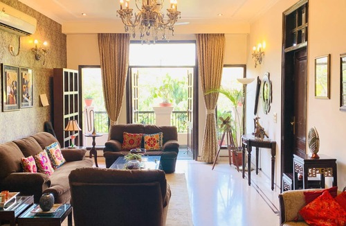 Safdarjung Enclave Bed & Breakfast | vandanas bed and breakfast