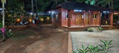 Anjanvel House | Varsha farm house