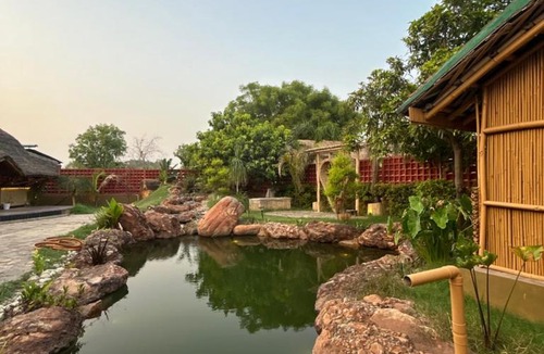 Bara Banki Villa | Venu Vasundhara Baans Gaon