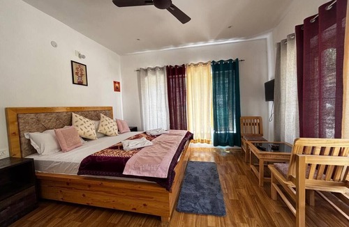 Hunder Hotel | Veteran-Hosted Summer Getaway in Ladakh: Comfortable Rooms & Premium Service