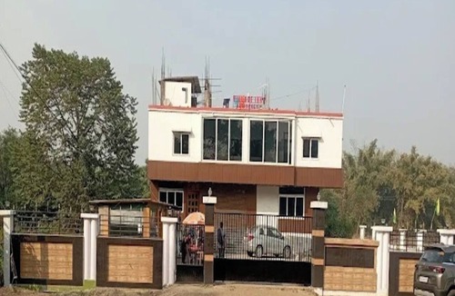 Medinipur Hostel | Village Inn Residency