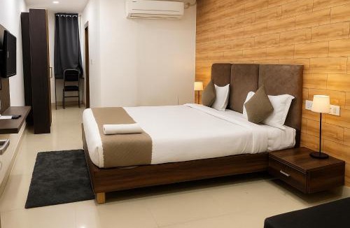 Patna Hotel | Vinayaka