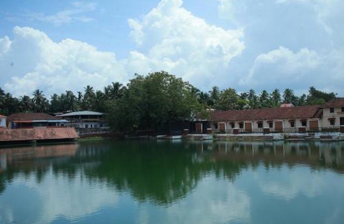 Kozhikode Hotel | Vinayaka Tourist Home
