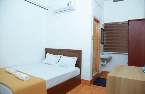 Kozhikode Hotel | Vinayaka Tourist Home