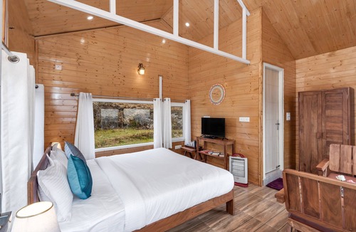 Tehri Hotel | Vinyasa Resort