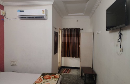 Tirupati Hotel | VIP Residency