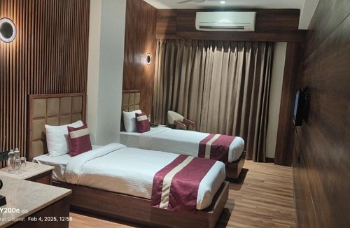 Surat Hotel | Vivotel Hotel Surat