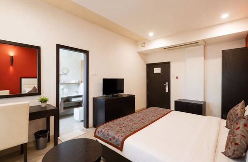 Anand Hotel | Viz Park Hotel-Business Hotel GIDC Anand