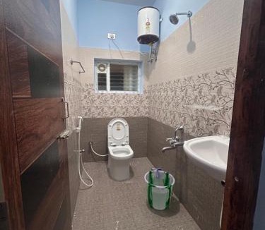 Tiruvannamalai Hotel | VKJ Rooms