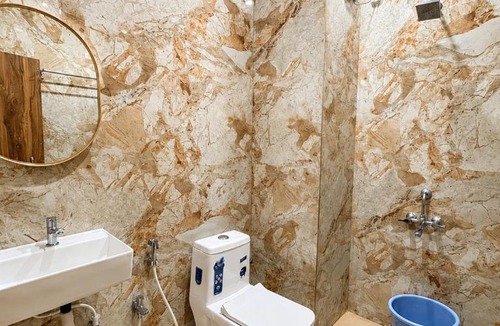 Sualkuchi Hotel | Vortex Suites