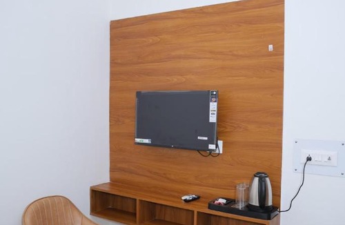 Greater Noida Hotel | VR Hotel