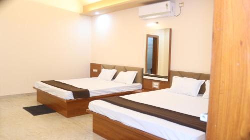 Ghodegaon Hotel | Vrindavan Guest house Near by Bhimashankar Road Pune