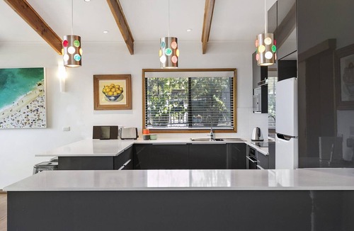 Lorne House | Wallys Place