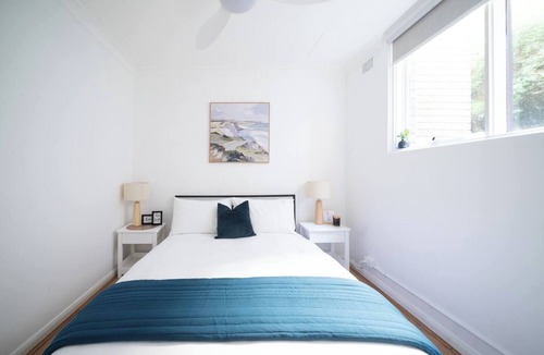 Chatswood West House | Warrina Nook A Cosy Bushland Escape for Two