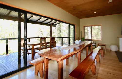 Sanctuary Point House | Waterfront Hideaway by Book Jervis Bay - Sanctuary Point - The Ultimate Spot to Relax