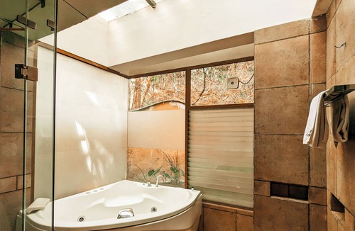 Kanakanahalli Hotel | Waterwoods Lodge Kabini
