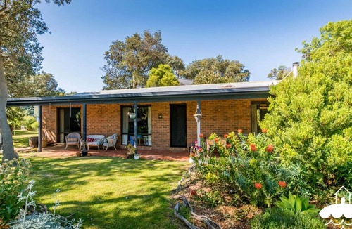 Sandy Point House | Wattle Haven at Sandy Point