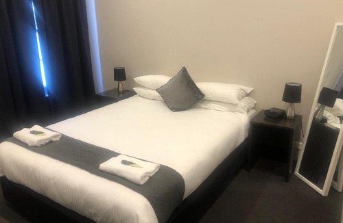 Homebush West Hotel | Wentworth Hotel