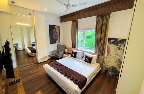 Deoria Hotel | Wishotel Premier Parth Residency