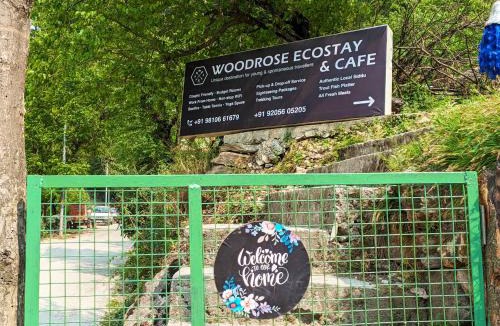 Banjar House | WoodRose Ecostay - Tirthan Valley