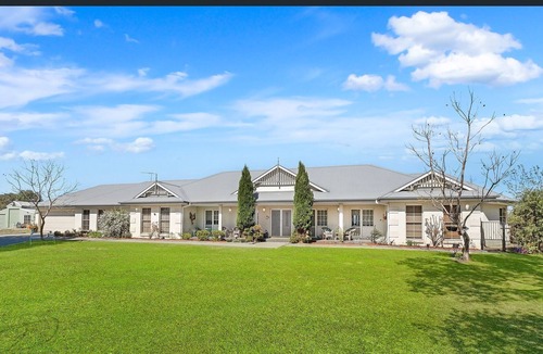 Mulgoa Other | Wrightstar Country Estate - a farm with spectacular mountain views!