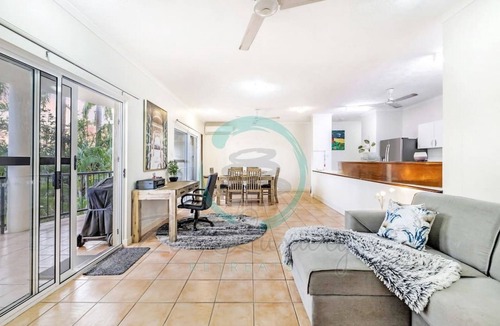 Rapid Creek Condo | ZEN FORESHORE - 2 Bedroom Apt with Pool