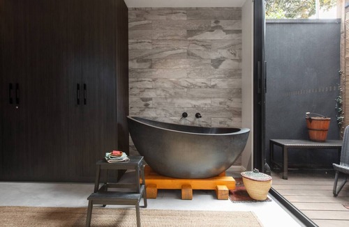 Richmond House | Zen State of Mind A Calming Richmond Retreat