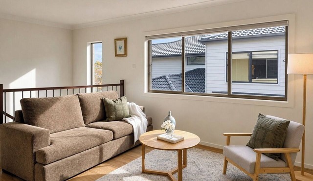 4BR Point Cook Home | Sleeps 8 | Free Parking in Point Cook