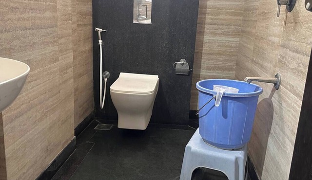 5 min to Mysore Road Nurture Service Apartment