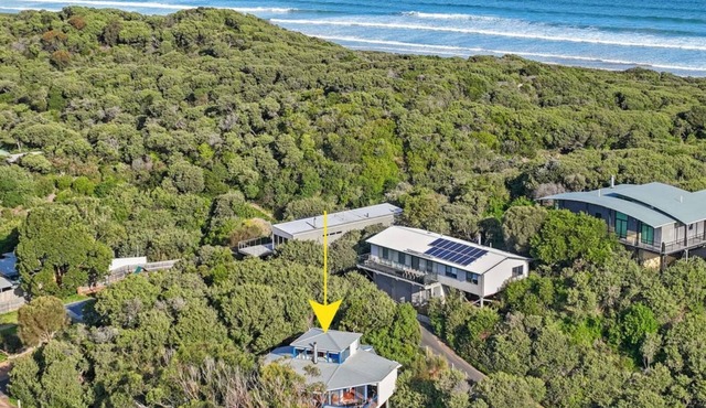 6 Acacia St Sandy Point in Sandy Point