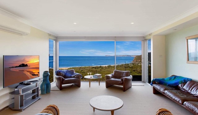 'A Scenic Beach House' by Accom Holidays in Killcare