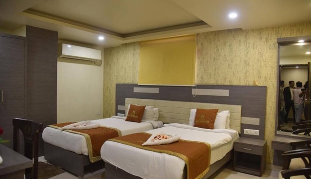 Aalcajars Inn in Patna