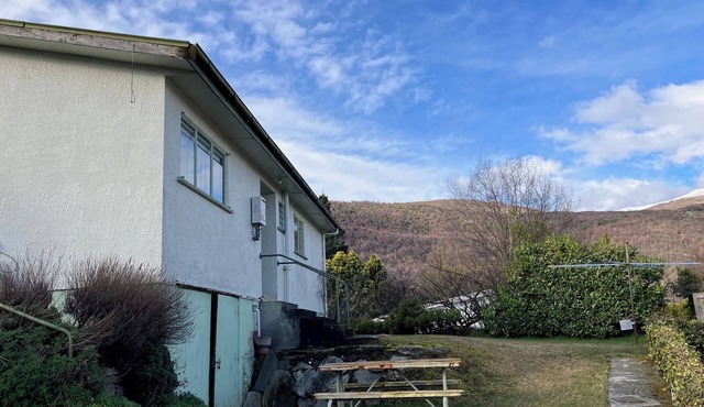 Affordable Retro Bach in beautiful Arrowtown