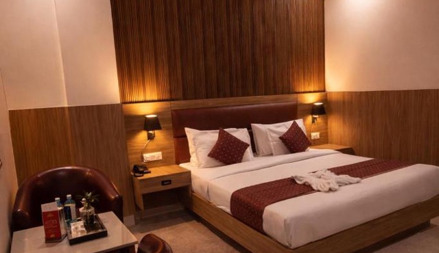 Airport Hotel Vella VILLA By Corporate Group Near Terminal 3 Delhi International Airport With Free Airport Pickup