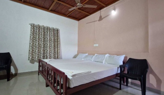 Akshay beach resort in Varkala