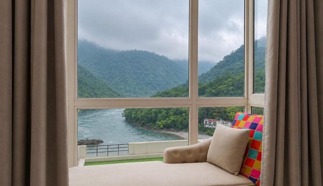 Aloha Serenity By Evara -Ganga View Stays in Rishīkesh