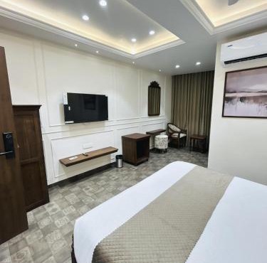 Amico Inn