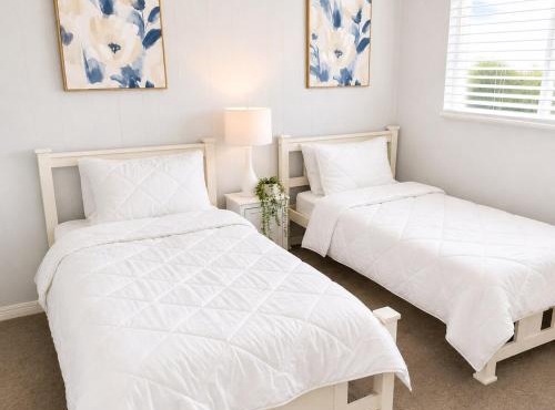 Anita Cottage waterfront in Lake Munmorah