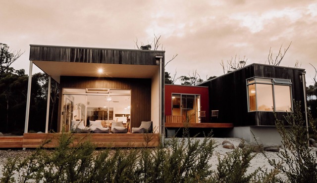 Aplite House Luxury Eco Accommodation in Friendly Beaches