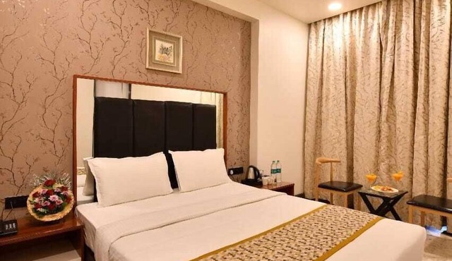 Apricsu Treeo Lonavala in Mawal