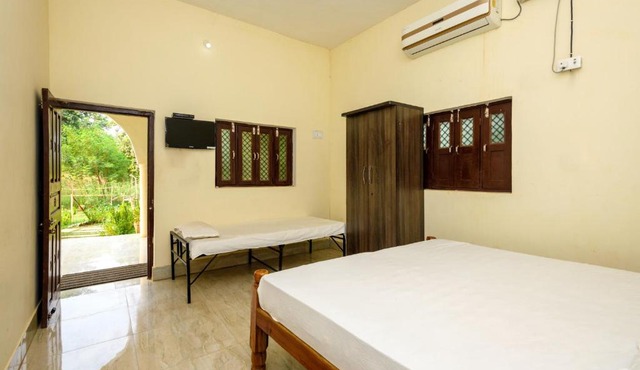 Aryan Camp - RiverView Farmstay, Panna Tiger Reserve, Madla