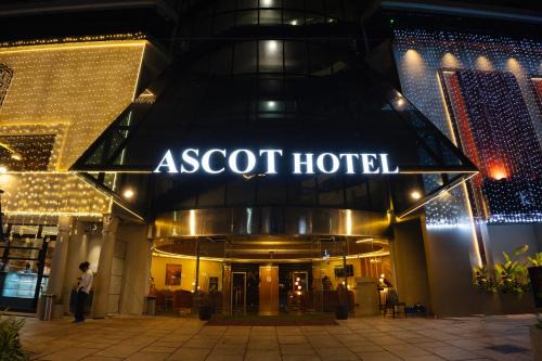 Ascot Hotel